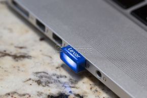 Lexar JumpDrive S45 32GB USB 3.0 Flash Drive - (LJDS45-32GABNL) (Blue)